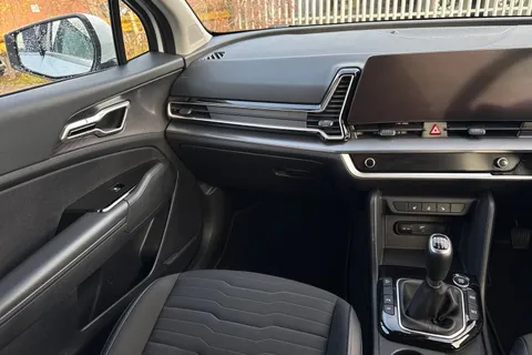 DF72GXR Kia Sportage 1.6 T-GDi 3 Euro 6 (s/s) 5dr Thumbnail #15