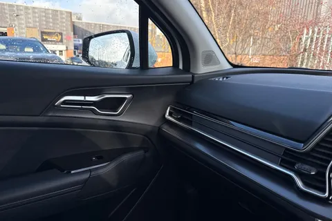 DF72GXR Kia Sportage 1.6 T-GDi 3 Euro 6 (s/s) 5dr Thumbnail #33