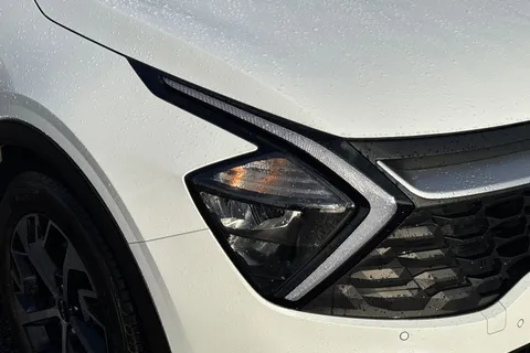 DF72GXR Kia Sportage 1.6 T-GDi 3 Euro 6 (s/s) 5dr Thumbnail #39