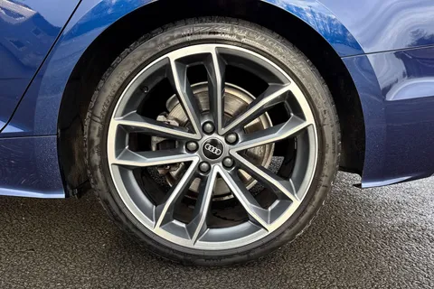 7 of 48 for Audi A5 S line 35 TFSI 150 PS S tronic