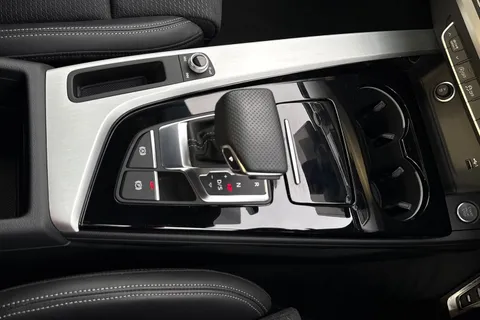 20 of 48 for Audi A5 S line 35 TFSI 150 PS S tronic