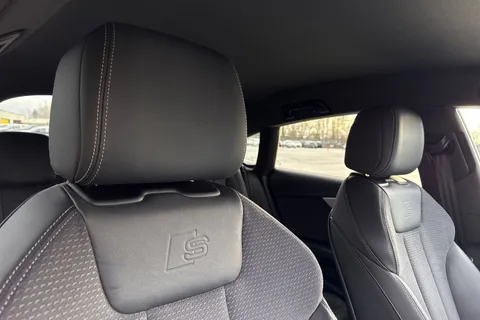 21 of 48 for Audi A5 S line 35 TFSI 150 PS S tronic