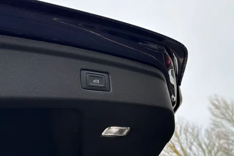 28 of 48 for Audi A5 S line 35 TFSI 150 PS S tronic