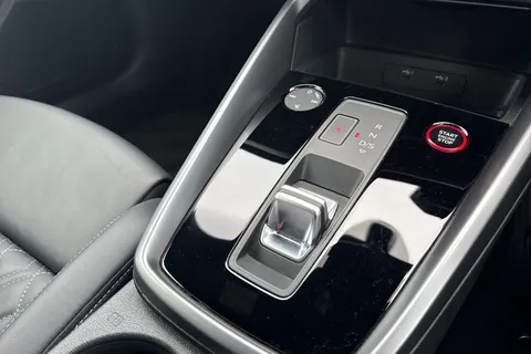 BP23UNS Audi S3 TFSI 310 PS S tronic Thumbnail #23