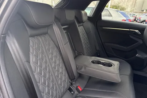 BP23UNS Audi S3 TFSI 310 PS S tronic Thumbnail #41