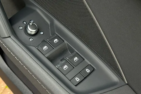 BP23UNS Audi S3 TFSI 310 PS S tronic Thumbnail #42