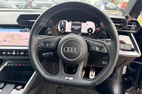 BP23UNS Audi S3 TFSI 310 PS S tronic Thumbnail #45