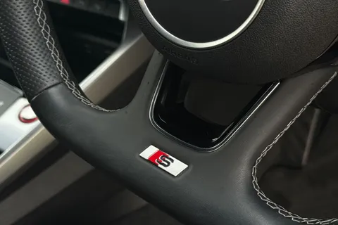 BP23UNS Audi S3 TFSI 310 PS S tronic Thumbnail #46