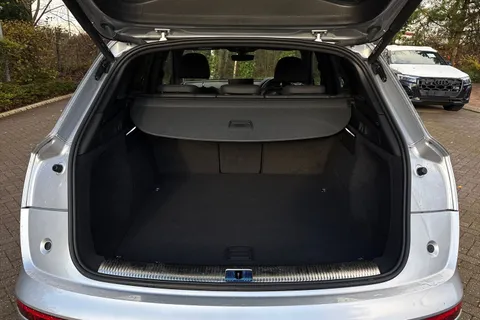 DK71WKT Audi Q5 S line 45 TFSI quattro 265 PS S tronic Thumbnail #8