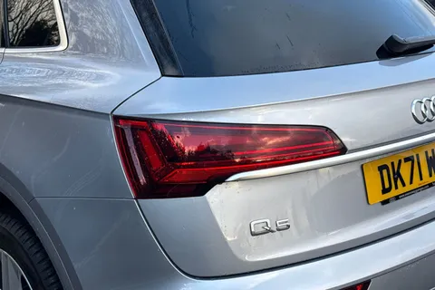 DK71WKT Audi Q5 S line 45 TFSI quattro 265 PS S tronic Thumbnail #9