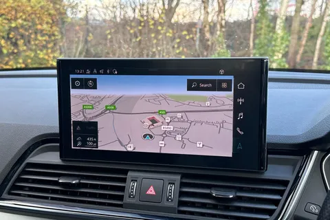 DK71WKT Audi Q5 S line 45 TFSI quattro 265 PS S tronic Thumbnail #18