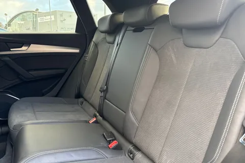 DK71WKT Audi Q5 S line 45 TFSI quattro 265 PS S tronic Thumbnail #20