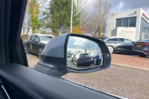 DK71WKT Audi Q5 S line 45 TFSI quattro 265 PS S tronic Thumbnail #22