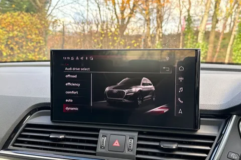 DK71WKT Audi Q5 S line 45 TFSI quattro 265 PS S tronic Thumbnail #34