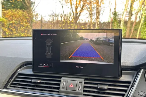 DK71WKT Audi Q5 S line 45 TFSI quattro 265 PS S tronic Thumbnail #36