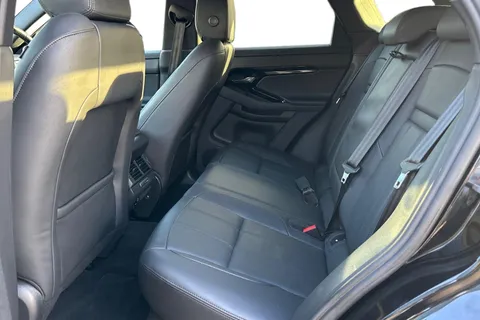 KT73FPP Land Rover Range Rover Evoque 1.5 P300e Dynamic HSE 5dr Thumbnail #5