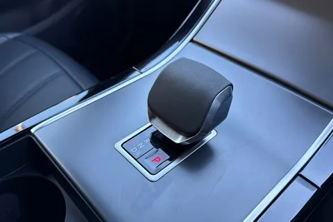 KT73FPP Land Rover Range Rover Evoque 1.5 P300e Dynamic HSE 5dr Thumbnail #14