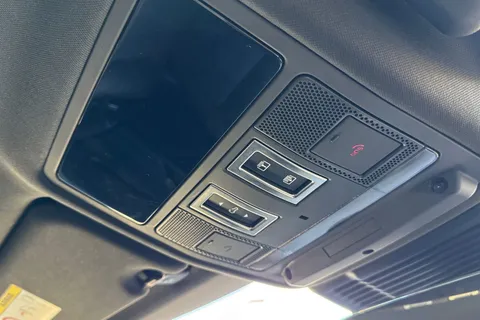 KT73FPP Land Rover Range Rover Evoque 1.5 P300e Dynamic HSE 5dr Thumbnail #24