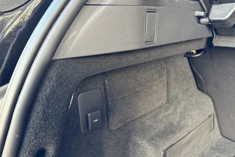 KT73FPP Land Rover Range Rover Evoque 1.5 P300e Dynamic HSE 5dr Thumbnail #28