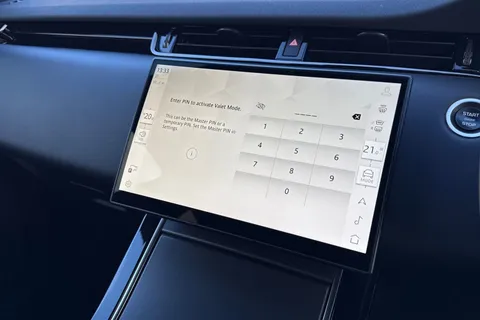 KT73FPP Land Rover Range Rover Evoque 1.5 P300e Dynamic HSE 5dr Thumbnail #38