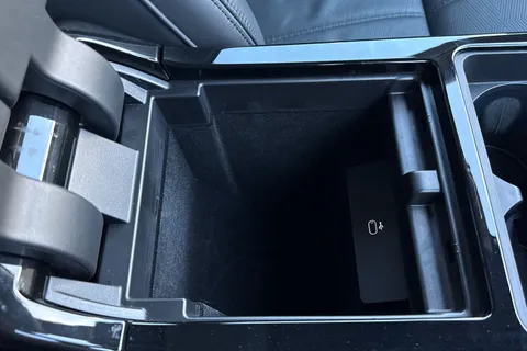 KT73FPP Land Rover Range Rover Evoque 1.5 P300e Dynamic HSE 5dr Thumbnail #49