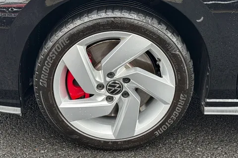 BP24WXK Volkswagen Golf 1.4 TSI GTE 5dr DSG Thumbnail #11