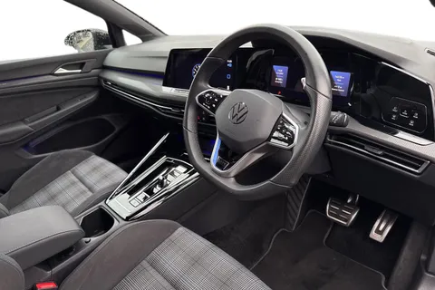 BP24WXK Volkswagen Golf 1.4 TSI GTE 5dr DSG Thumbnail #15