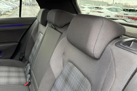 BP24WXK Volkswagen Golf 1.4 TSI GTE 5dr DSG Thumbnail #20