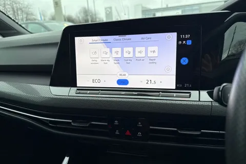 BP24WXK Volkswagen Golf 1.4 TSI GTE 5dr DSG Thumbnail #23