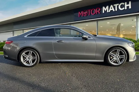 LR69OPX Mercedes-Benz E Class 2.0 E220d AMG Line G-Tronic+ Euro 6 (s/s) 2dr Thumbnail #4