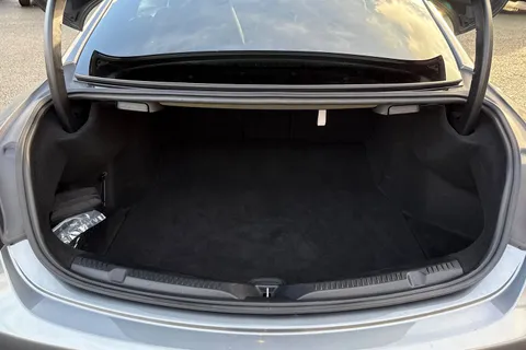 LR69OPX Mercedes-Benz E Class 2.0 E220d AMG Line G-Tronic+ Euro 6 (s/s) 2dr Thumbnail #11