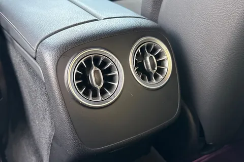 LR69OPX Mercedes-Benz E Class 2.0 E220d AMG Line G-Tronic+ Euro 6 (s/s) 2dr Thumbnail #37