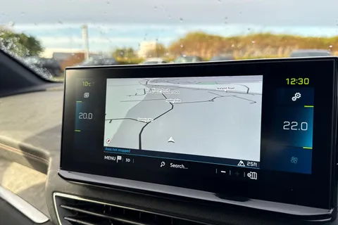 SD71JKU PEUGEOT 3008 1.6 13.2kWh GT e-EAT Euro 6 (s/s) 5dr Thumbnail #17