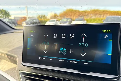 SD71JKU PEUGEOT 3008 1.6 13.2kWh GT e-EAT Euro 6 (s/s) 5dr Thumbnail #22