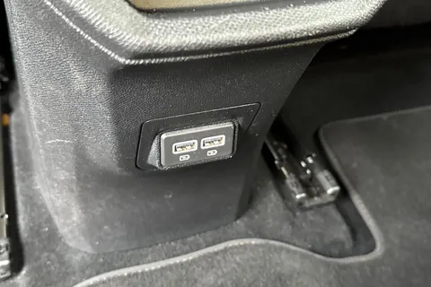 SD71JKU PEUGEOT 3008 1.6 13.2kWh GT e-EAT Euro 6 (s/s) 5dr Thumbnail #33