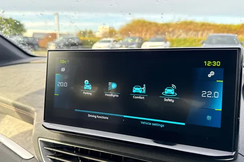 SD71JKU PEUGEOT 3008 1.6 13.2kWh GT e-EAT Euro 6 (s/s) 5dr Thumbnail #50