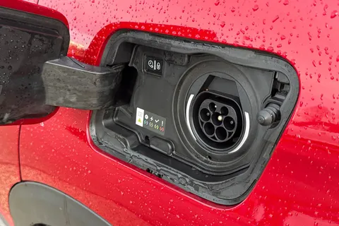 SD71JKU PEUGEOT 3008 1.6 13.2kWh GT e-EAT Euro 6 (s/s) 5dr Thumbnail #55