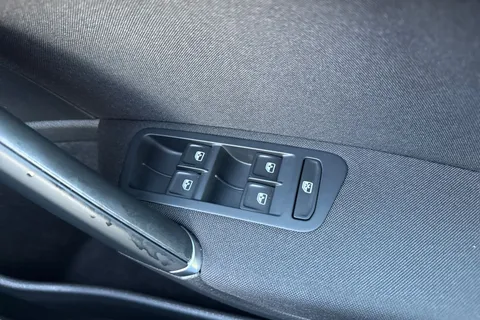 36 of 66 for Volkswagen Golf 1.5 TSI EVO Match Edition Euro 6 (s/s) 5dr