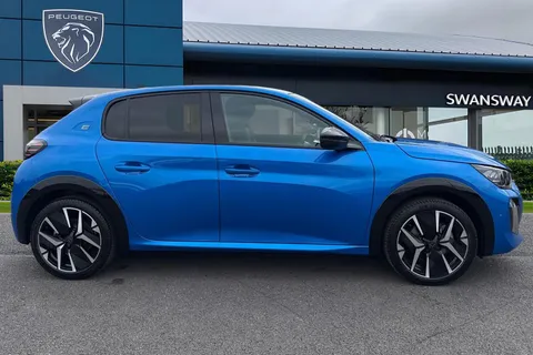 DF75OMG PEUGEOT e-208 51kWh GT Premium Auto 5dr (7.4kW Charger) Thumbnail #3