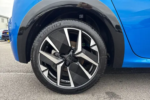 DF75OMG PEUGEOT e-208 51kWh GT Premium Auto 5dr (7.4kW Charger) Thumbnail #10