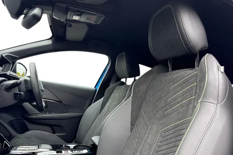 DF75OMG PEUGEOT e-208 51kWh GT Premium Auto 5dr (7.4kW Charger) Thumbnail #15