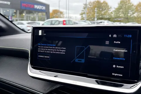 DF75OMG PEUGEOT e-208 51kWh GT Premium Auto 5dr (7.4kW Charger) Thumbnail #47