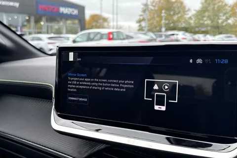 DF75OMG PEUGEOT e-208 51kWh GT Premium Auto 5dr (7.4kW Charger) Thumbnail #48