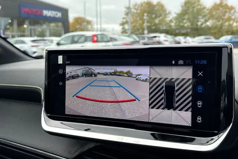 DF75OMG PEUGEOT e-208 51kWh GT Premium Auto 5dr (7.4kW Charger) Thumbnail #53