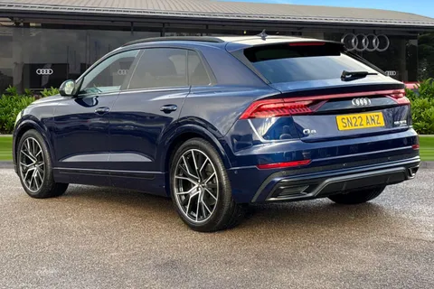 2 of 59 for Audi Q8 Black Edition 55 TFSI quattro 340 PS tiptronic