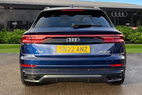 4 of 59 for Audi Q8 Black Edition 55 TFSI quattro 340 PS tiptronic
