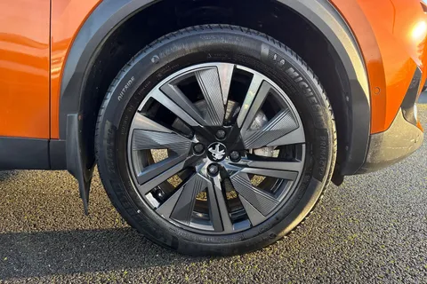 10 of 67 for PEUGEOT e-2008 50kWh GT Premium Auto 5dr (7kW Charger)