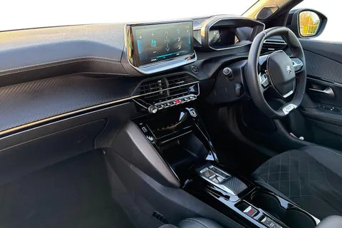 15 of 67 for PEUGEOT e-2008 50kWh GT Premium Auto 5dr (7kW Charger)