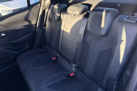 19 of 67 for PEUGEOT e-2008 50kWh GT Premium Auto 5dr (7kW Charger)