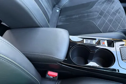 60 of 67 for PEUGEOT e-2008 50kWh GT Premium Auto 5dr (7kW Charger)